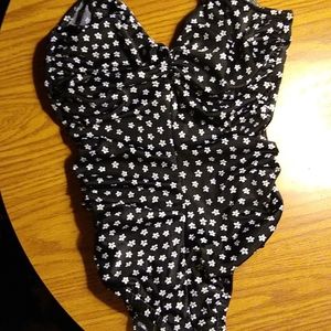 1 Piece Suit🔥Bundle and save 3/$21🔥